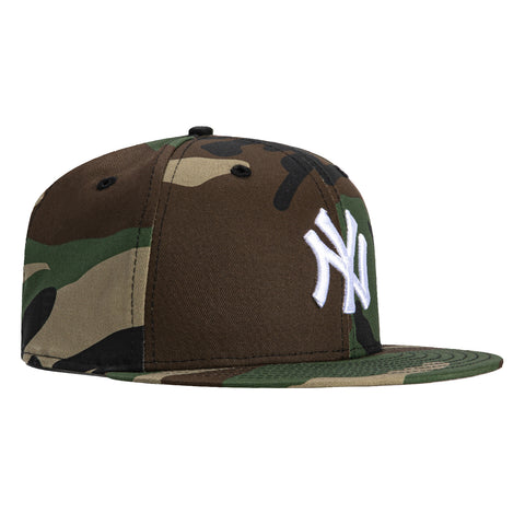 New Era 9Fifty MLB Basic New York Yankees Snapback Hat - Camo, White