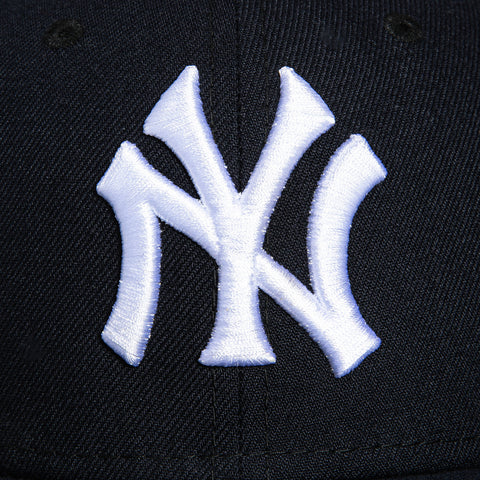 New Era 59Fifty New York Yankees 1957 World Series Patch Pink UV Hat - Navy