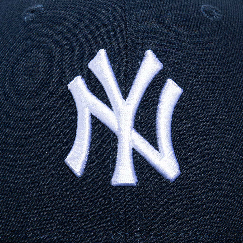 New Era 59Fifty New York Yankees 1999 World Series Patch Hat - Navy, B ...