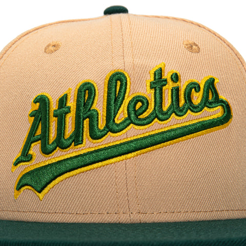 New Era 59Fifty Oakland Athletics Rickey Henderson Field Patch Script Hat - Khaki, Green