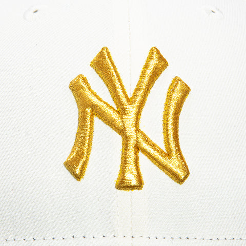 New Era 59Fifty New York Yankees 1998 World Series Patch Hat - White, Green, Metallic Gold