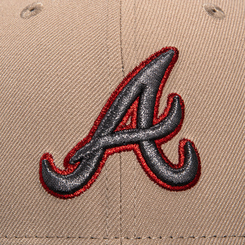 New Era 59Fifty Atlanta Braves 1999 World Series Patch Hat - Khaki, Black