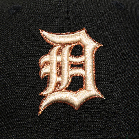 New Era 59Fifty Detroit Tigers Comerica Park Stadium Patch Hat - Black, Brown