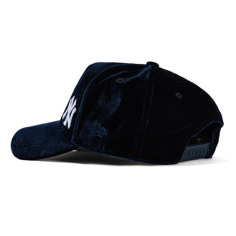 New Era 9Forty A-Frame Velvet Flawless New York Yankees Snapback Hat - Navy