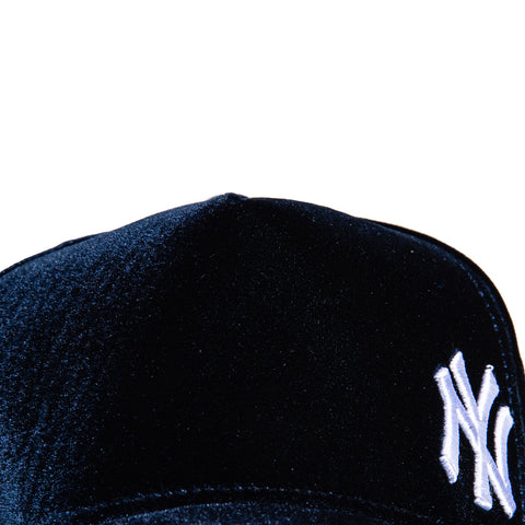 New Era 9Forty A-Frame Velvet Flawless New York Yankees Snapback Hat - Navy