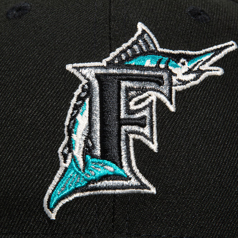 New Era 59Fifty Miami Marlins Cooperstown Collection Patch Hat - Black